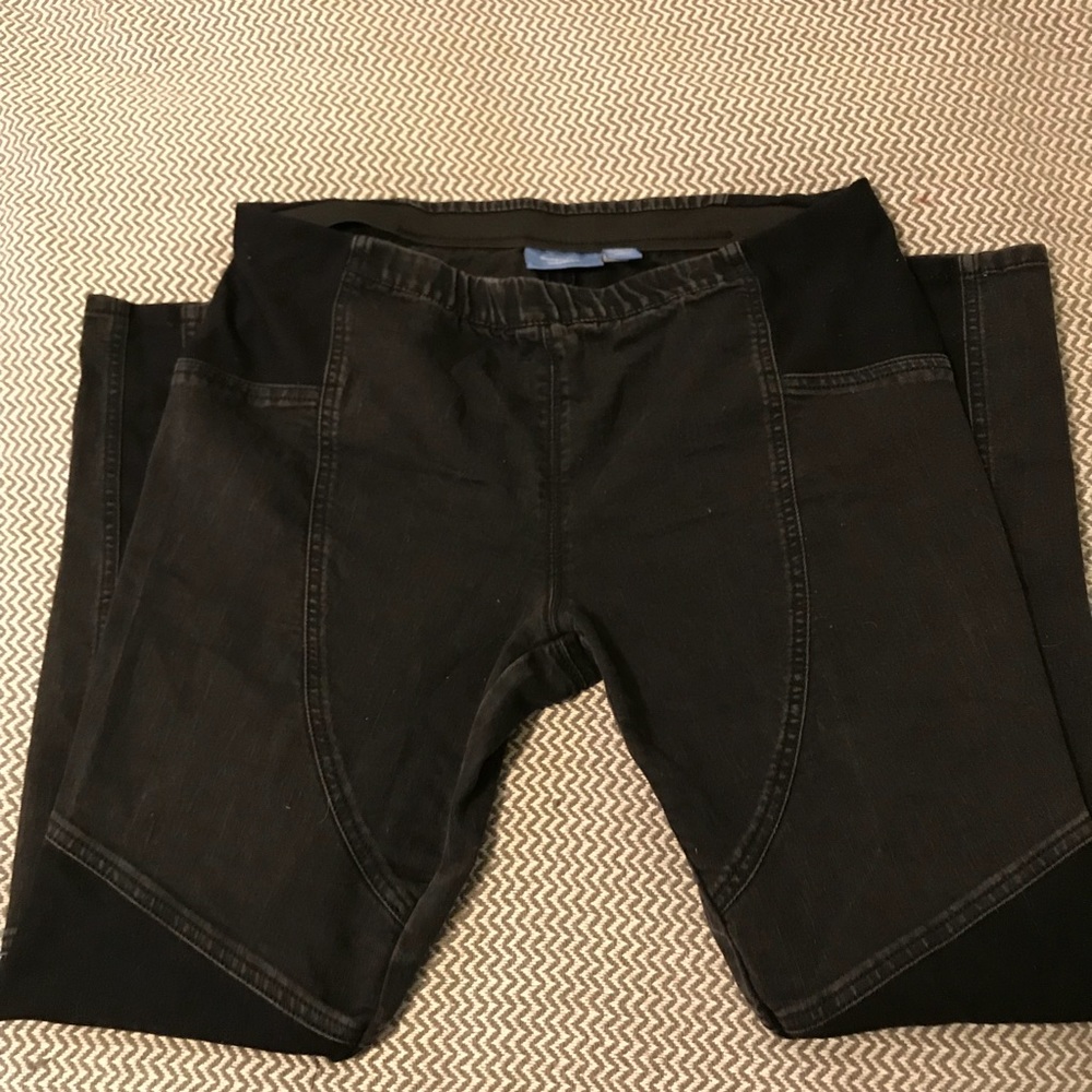 Flattering Vera Wang Jeggings! L